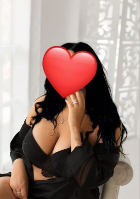 ВикулечкаМногоИгрушек, индивидуалка