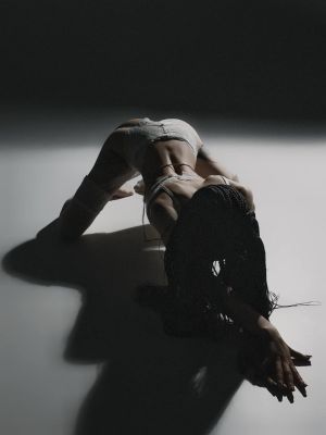 Дина АНАЛ, фотографии